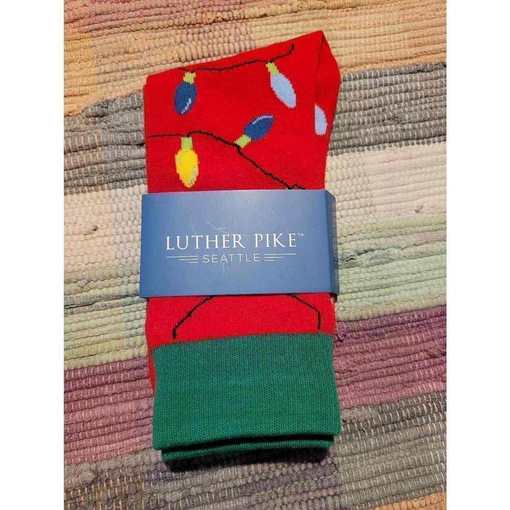 Luther Pike Seattle Christmas Lights Novelty Socks- NWT